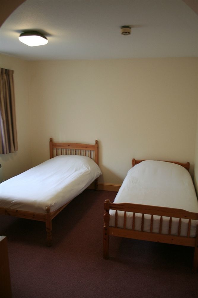 Days By Wyndham Sevenoaks Clacket Lane Hotel 3*