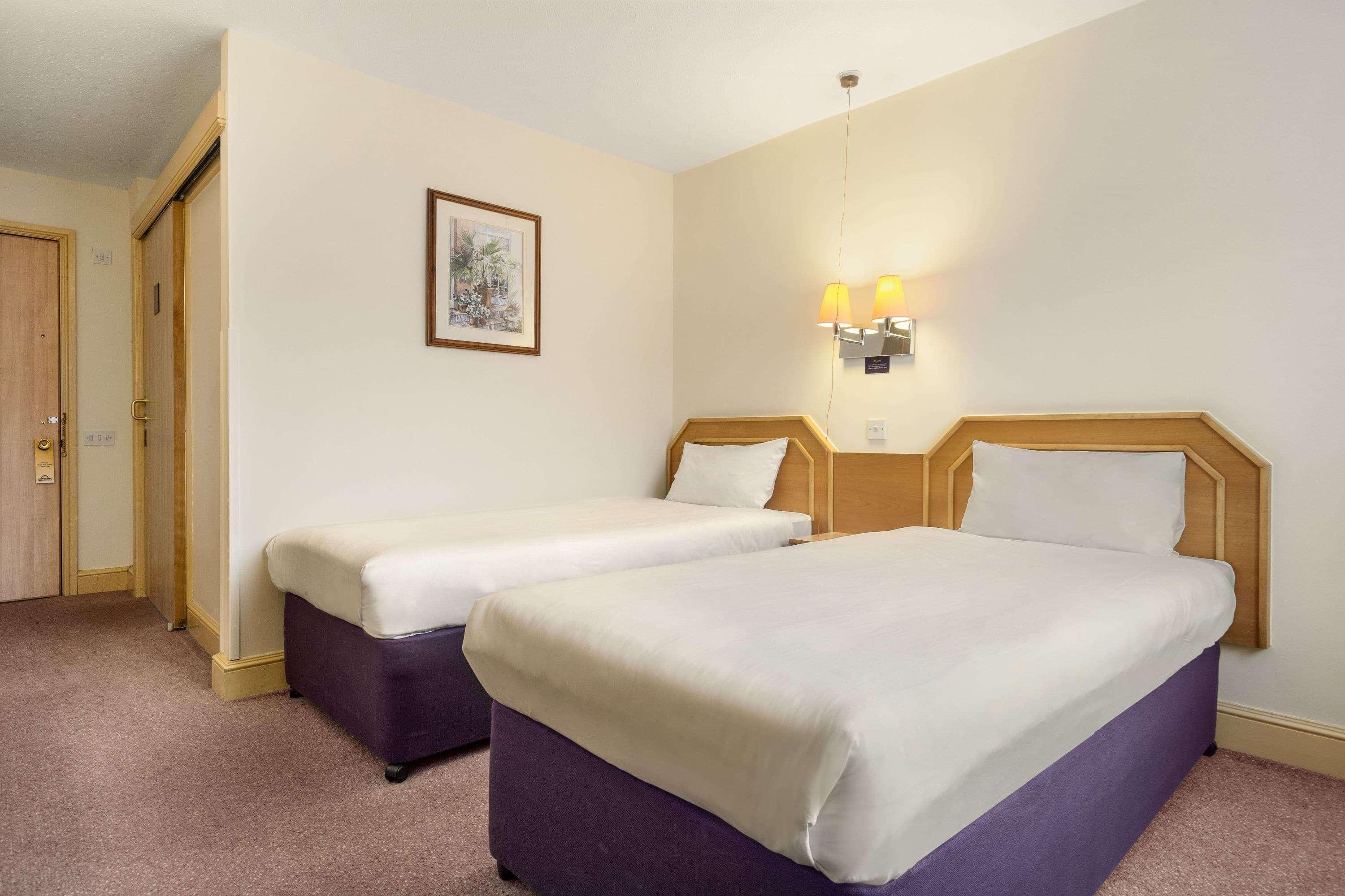 Hotel Days By Wyndham Sevenoaks Clacket Lane