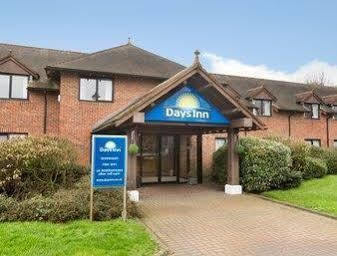 Days By Wyndham Sevenoaks Clacket Lane 3* Westerham